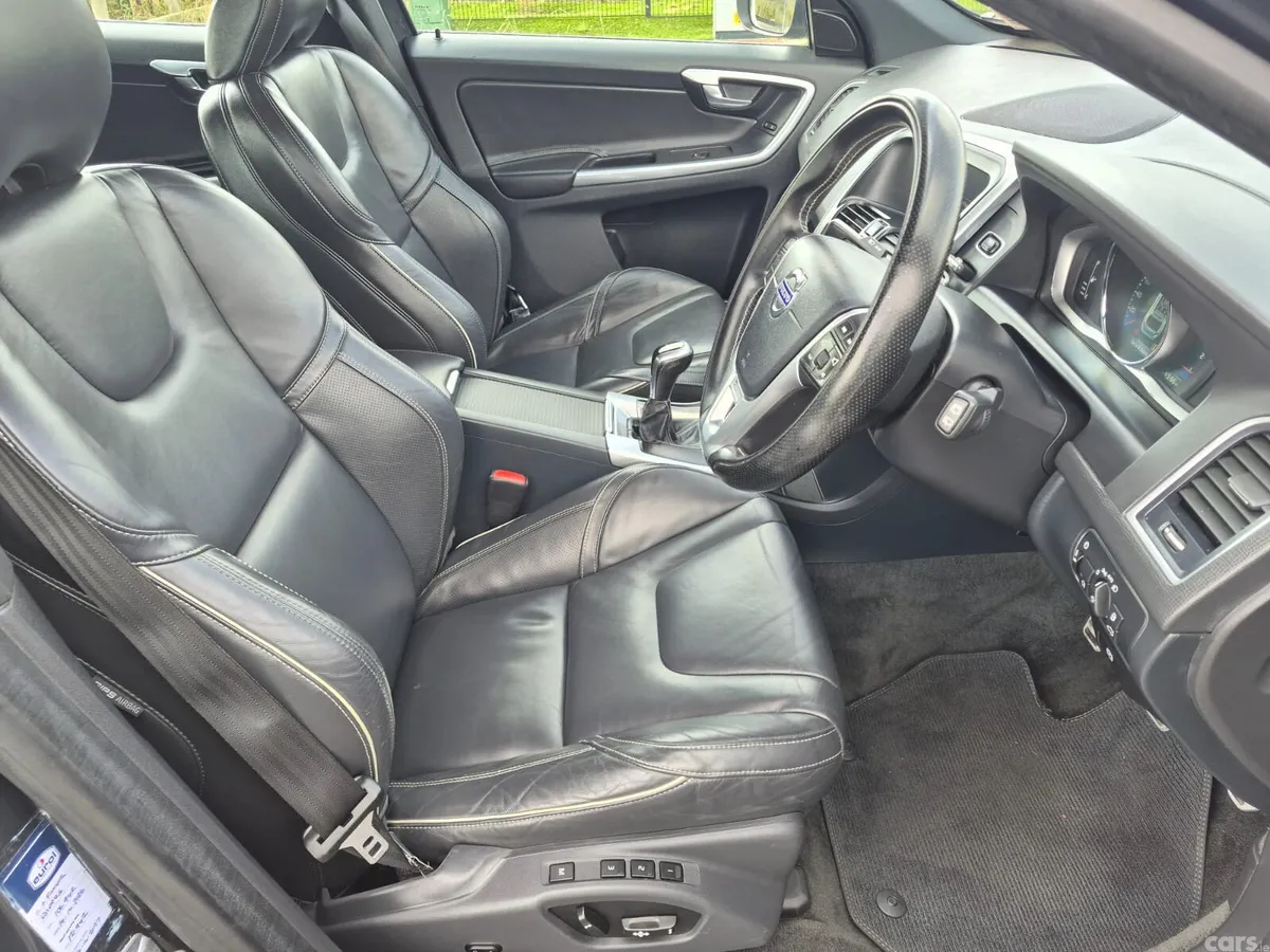 Volvo XC60 SUV, Diesel, 2015, Grey