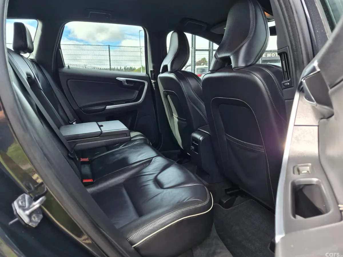 Volvo XC60 SUV, Diesel, 2015, Grey