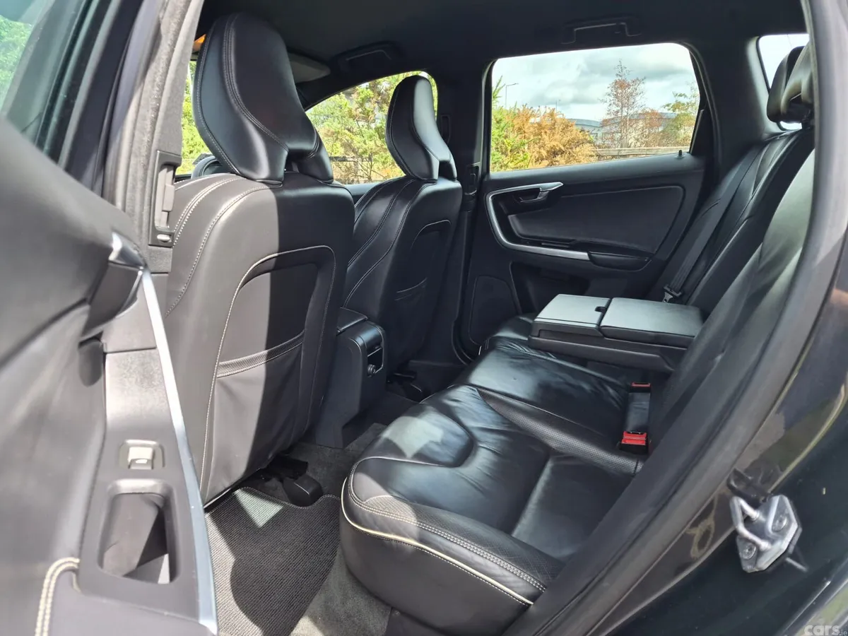 Volvo XC60 SUV, Diesel, 2015, Grey