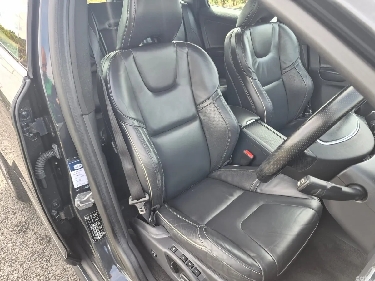 Volvo XC60 SUV, Diesel, 2015, Grey