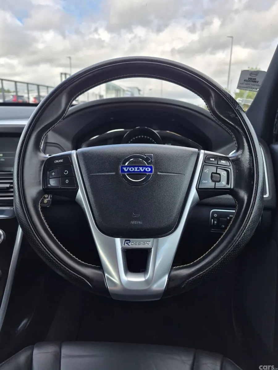 Volvo XC60 SUV, Diesel, 2015, Grey