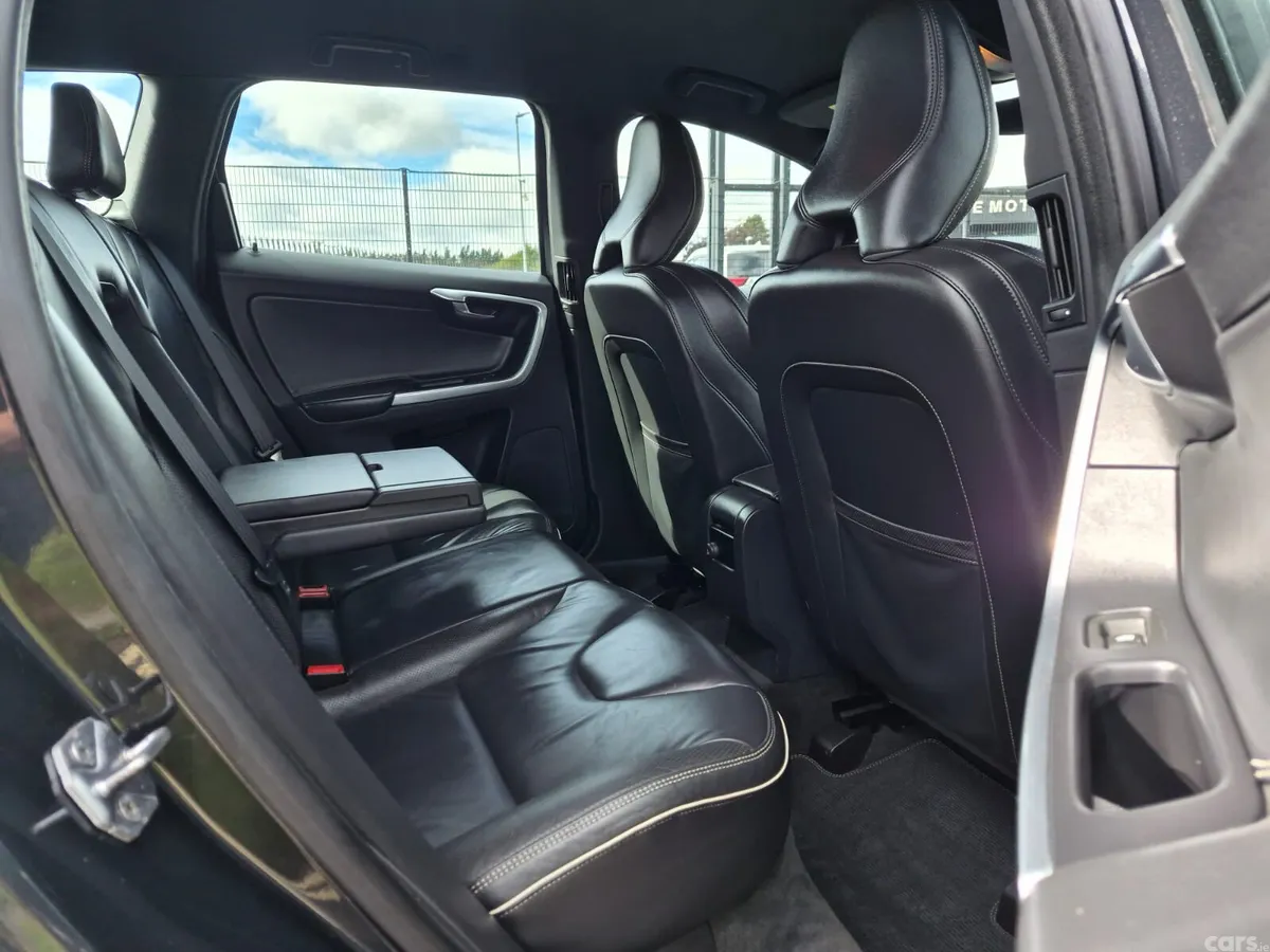 Volvo XC60 SUV, Diesel, 2015, Grey