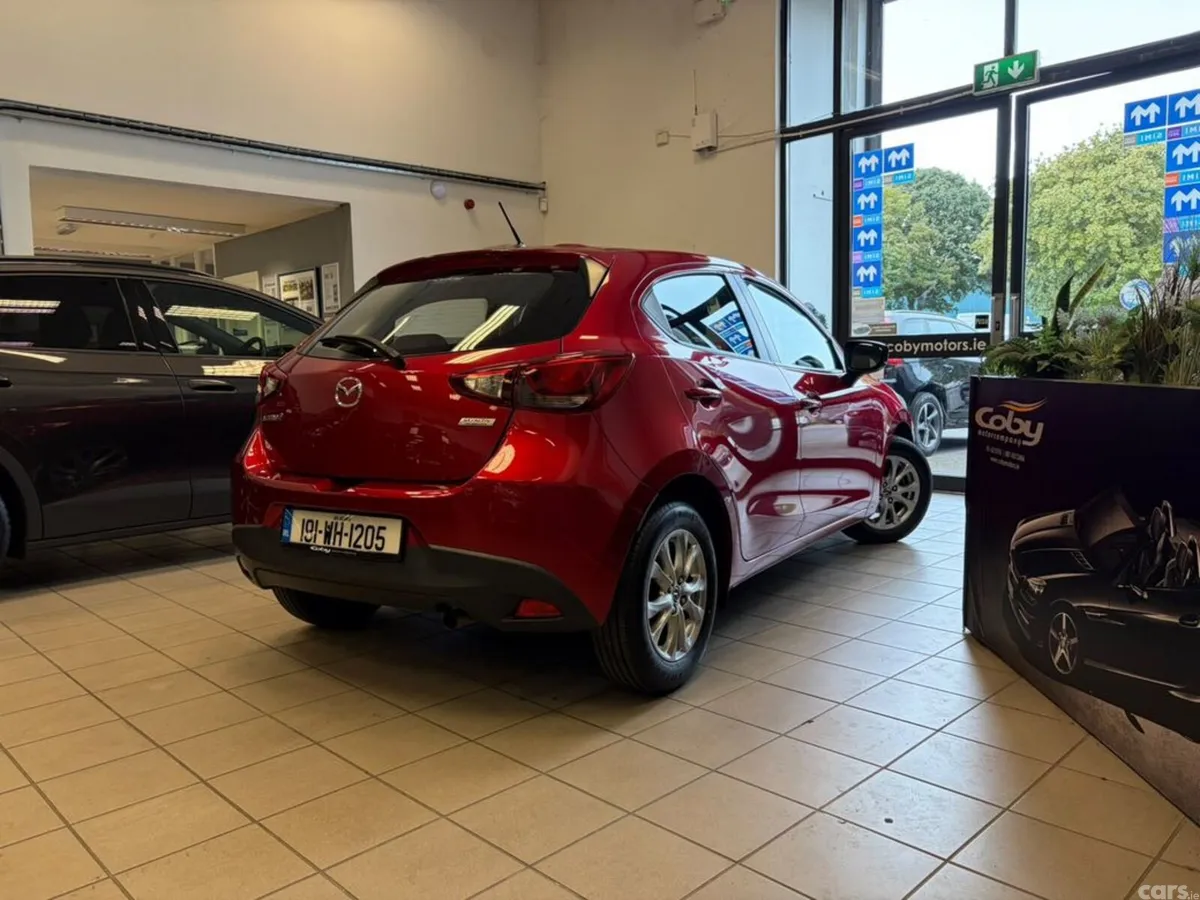 Mazda Mazda2 Hatchback, Petrol, 2019, Red