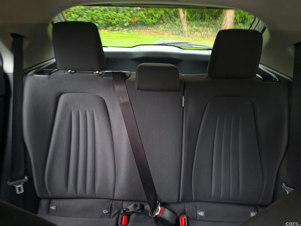 Toyota Yaris Cross Estate, Petrol Hybrid, 2021, Beige