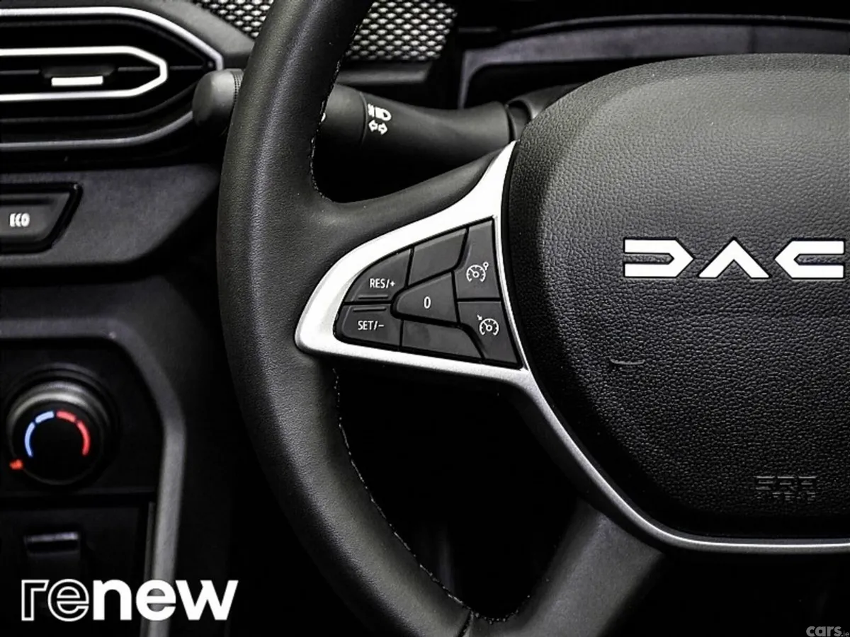 Dacia Sandero Hatchback, Petrol, 2024, Red