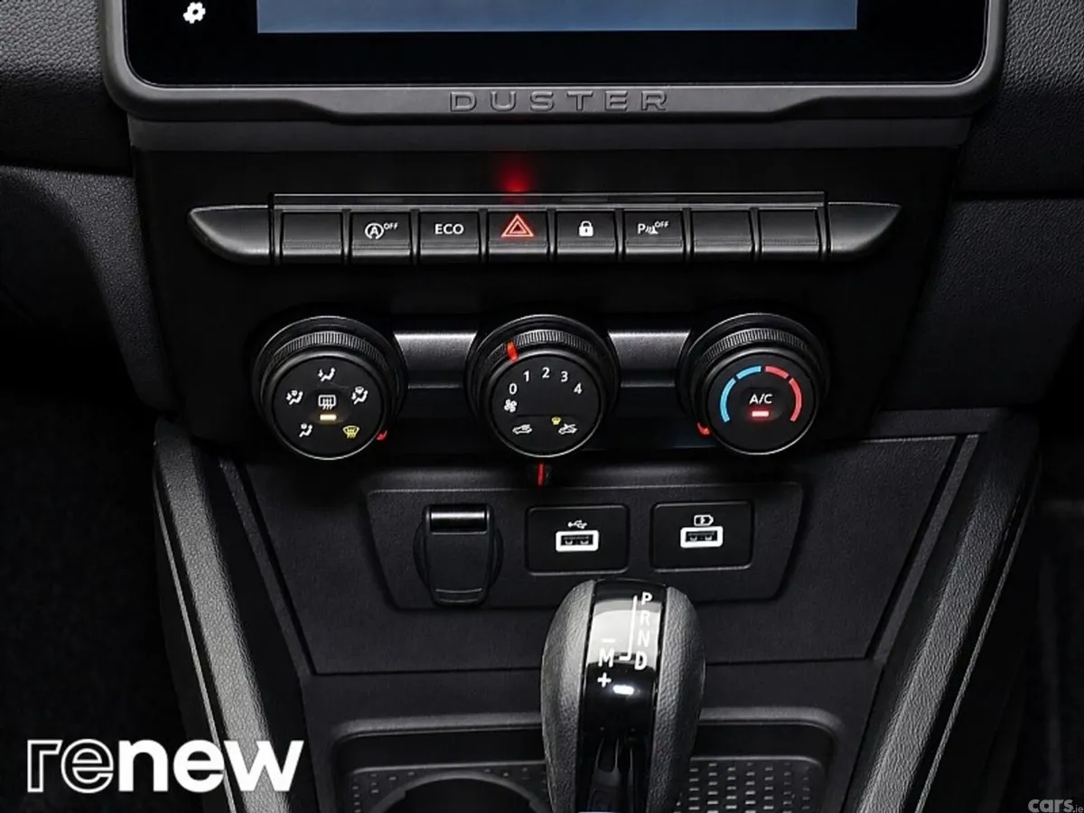 Dacia Duster SUV, Petrol, 2023, Grey