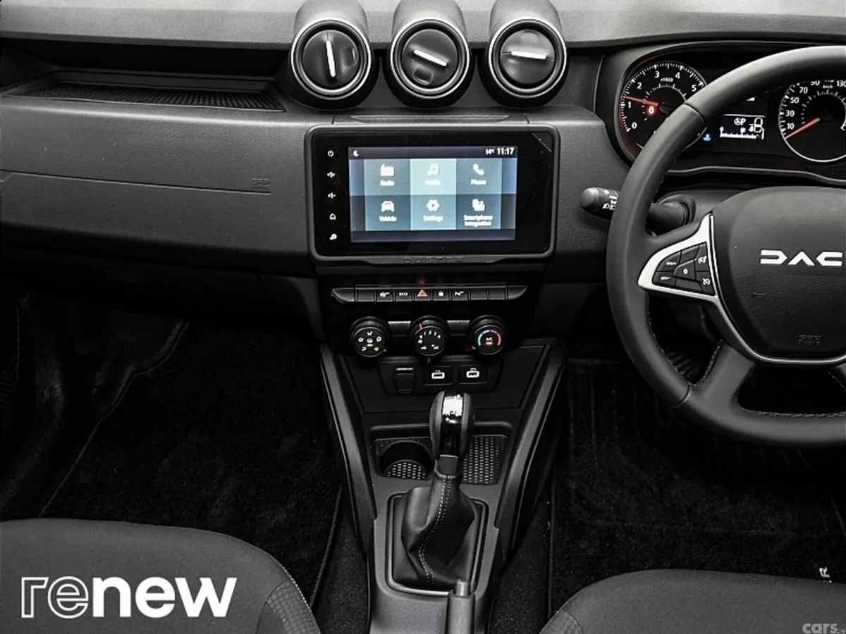 Dacia Duster SUV, Petrol, 2023, Grey