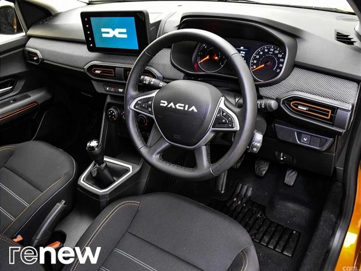 Dacia Sandero Stepway SUV, Petrol, 2023, Orange