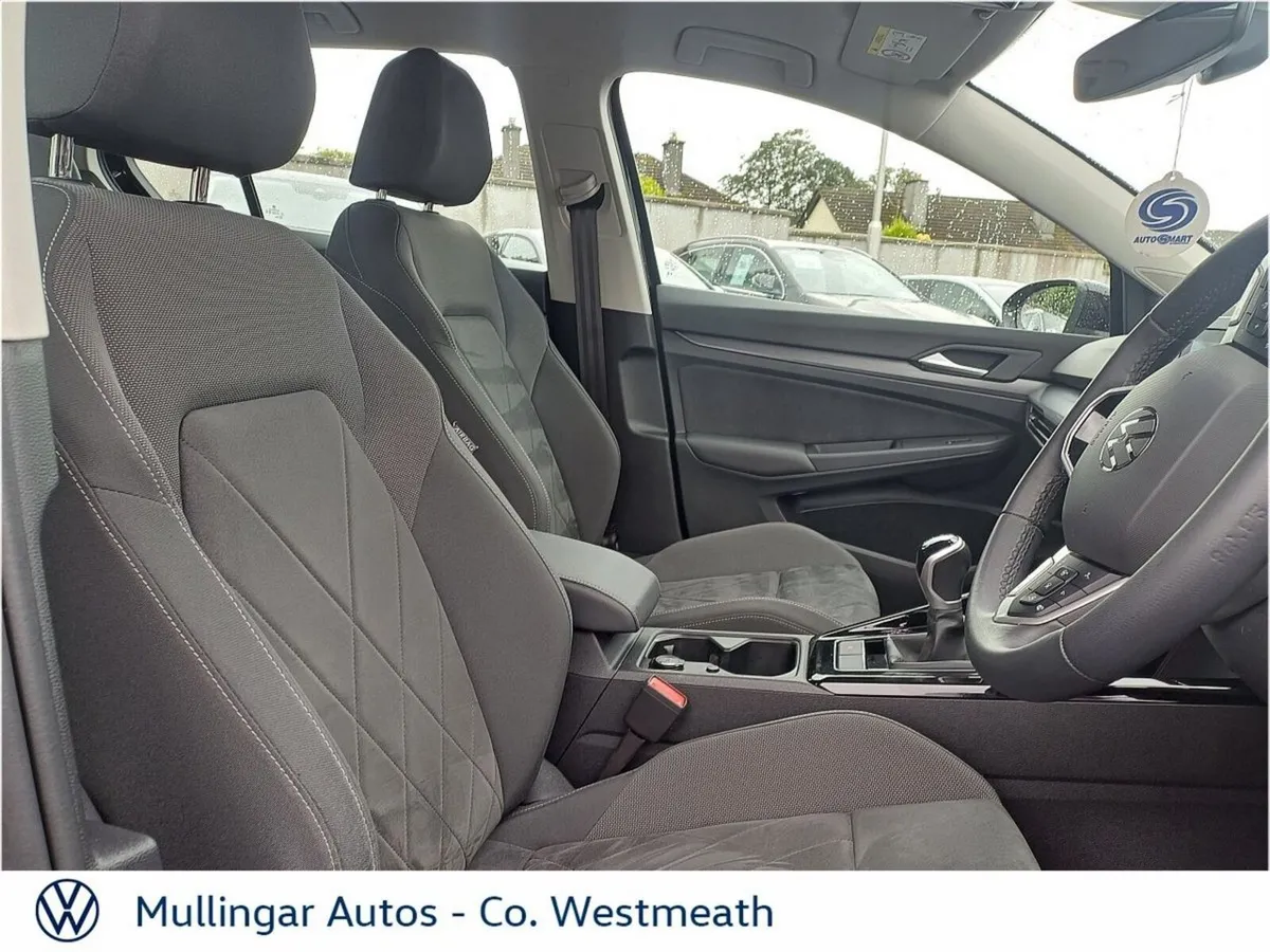 Volkswagen Golf 1.5 TSI 130HP Style, Mullingar