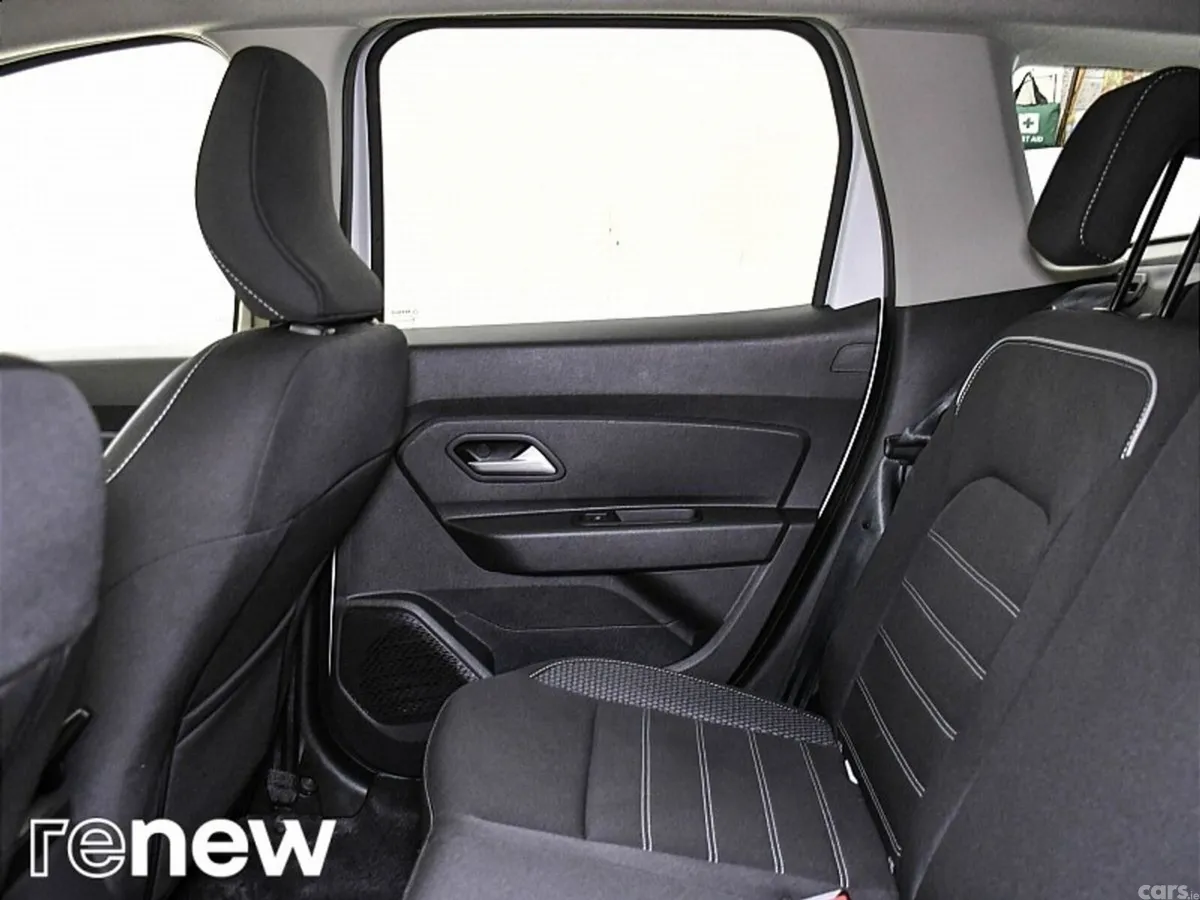 Dacia Duster SUV, Diesel, 2024, White