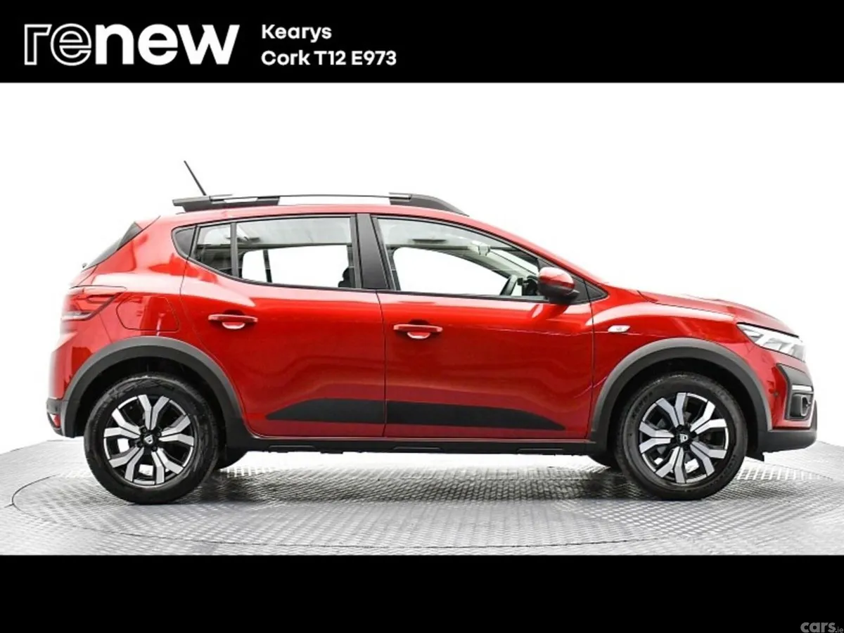 Dacia Sandero Stepway SUV, Petrol Gas, 2022, Red