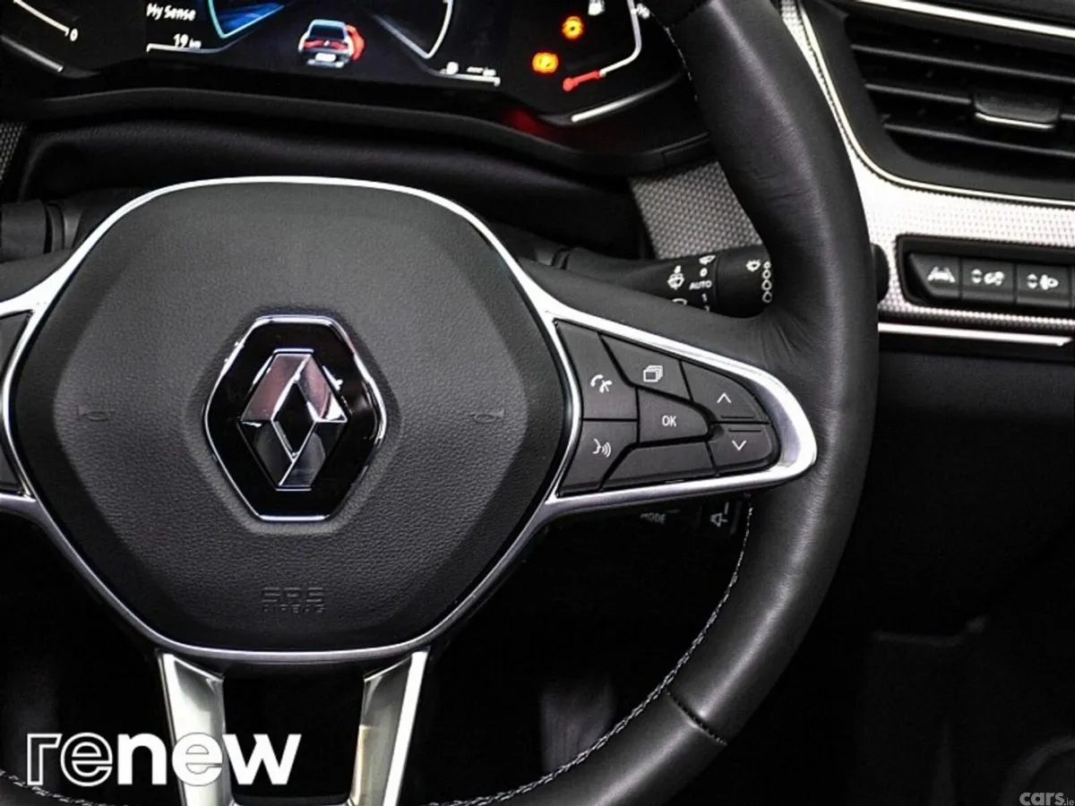 Renault Arkana SUV, Petrol Hybrid, 2023, Grey