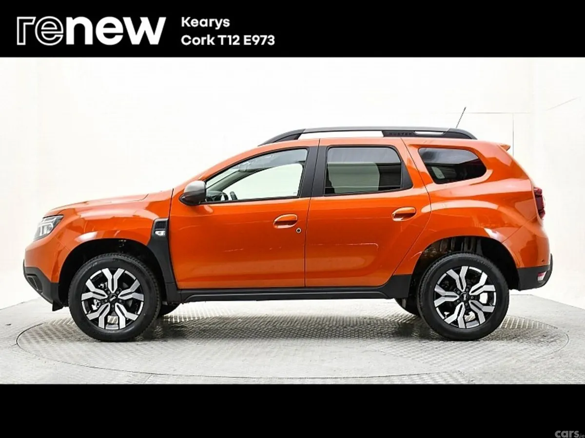 Dacia Duster SUV, Petrol, 2023, Orange
