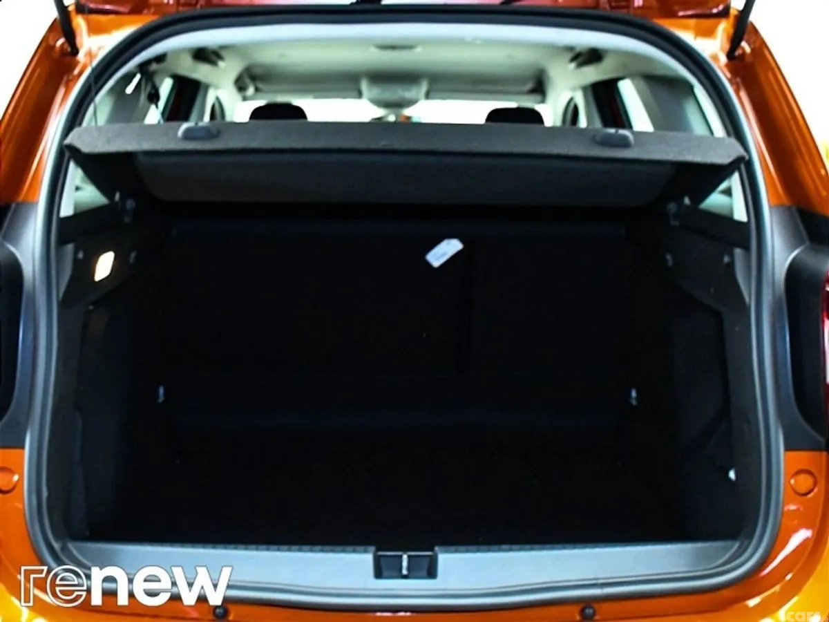Dacia Duster SUV, Petrol, 2023, Orange