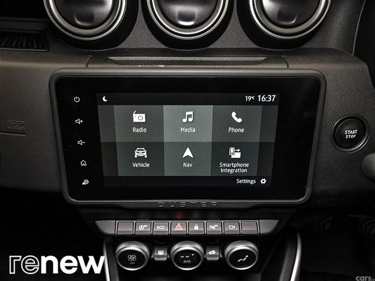 Dacia Duster SUV, Petrol, 2023, Orange