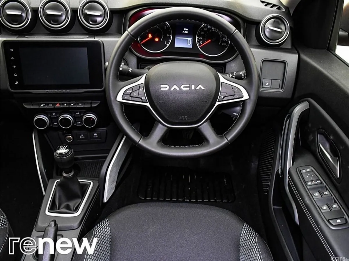 Dacia Duster SUV, Petrol, 2023, Orange