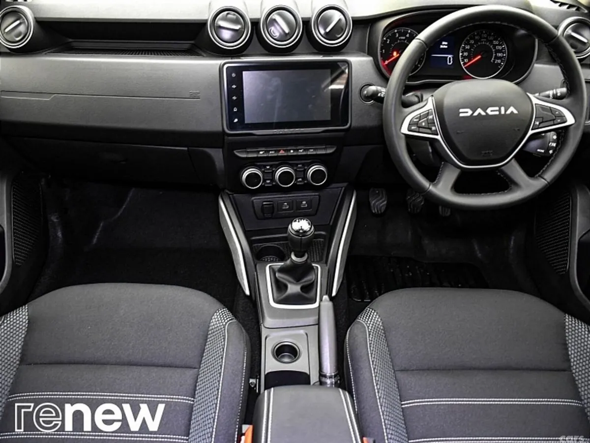 Dacia Duster SUV, Diesel, 2024, Grey