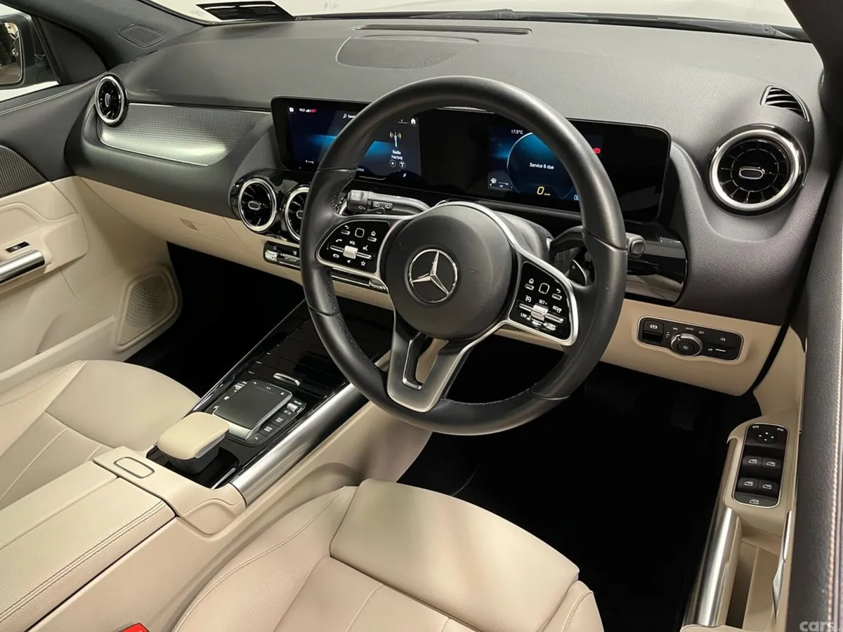 Mercedes-Benz GLA SUV, Diesel, 2022, Grey