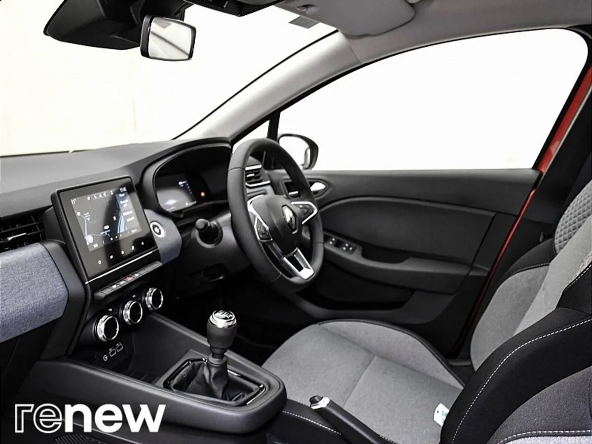 Renault Clio Hatchback, Petrol, 2025, Orange
