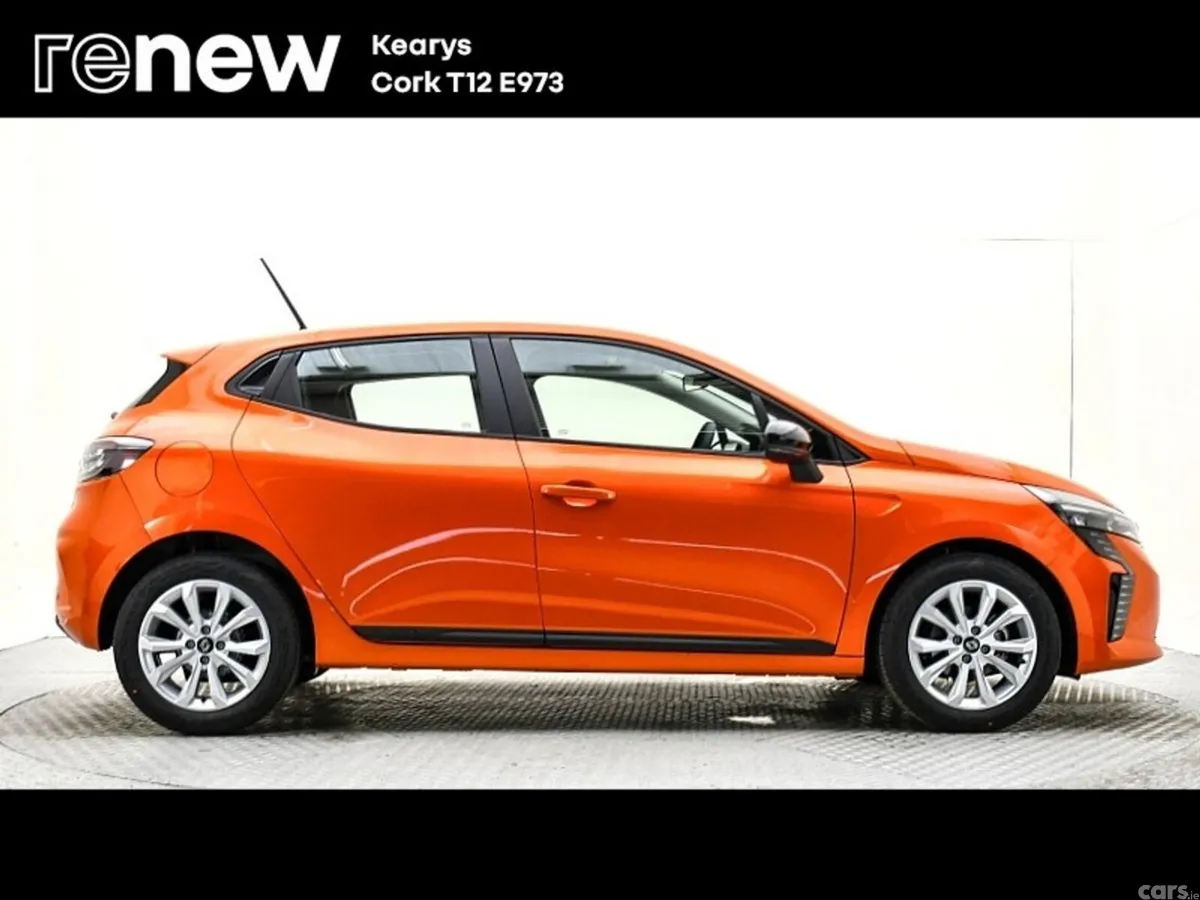 Renault Clio Hatchback, Petrol, 2025, Orange