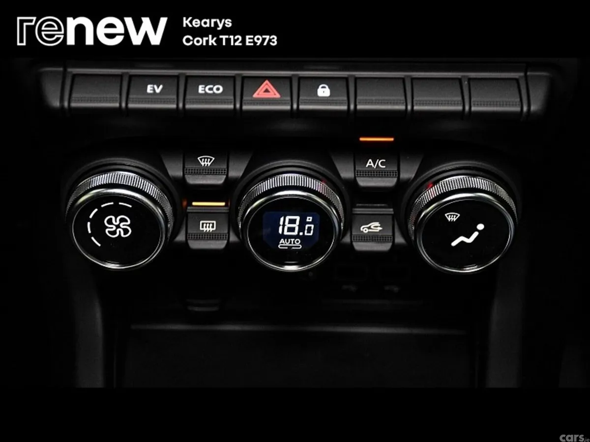 Renault Arkana SUV, Petrol, 2024, White