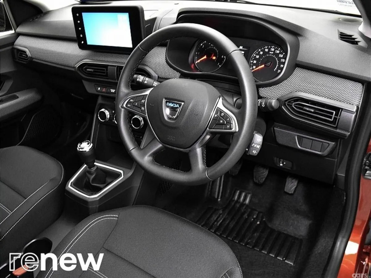Dacia Jogger SUV, Petrol, 2023, Brown