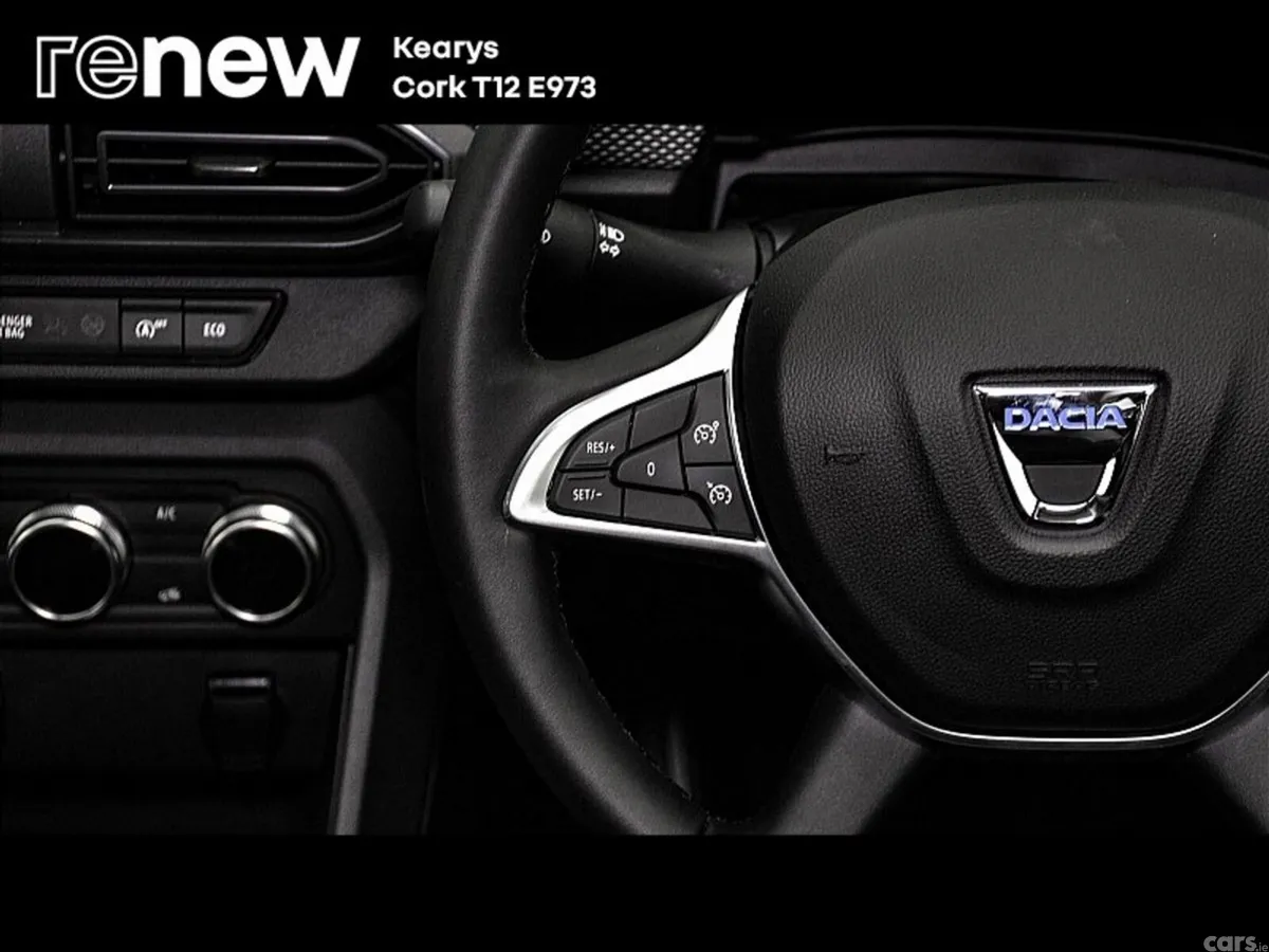 Dacia Jogger SUV, Petrol, 2023, Brown