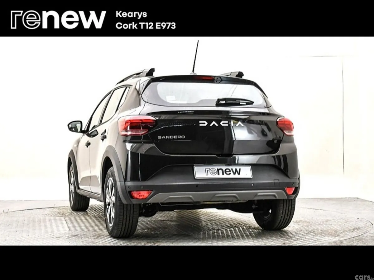 Dacia Sandero Stepway SUV, Petrol, 2024, Black