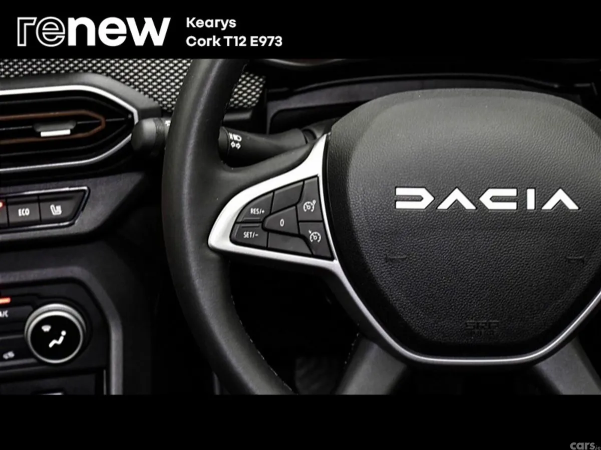Dacia Sandero Stepway SUV, Petrol, 2024, Black