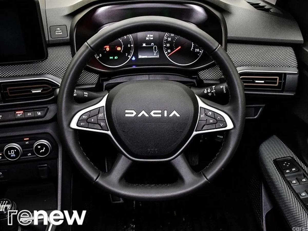 Dacia Sandero Stepway SUV, Petrol, 2024, Black