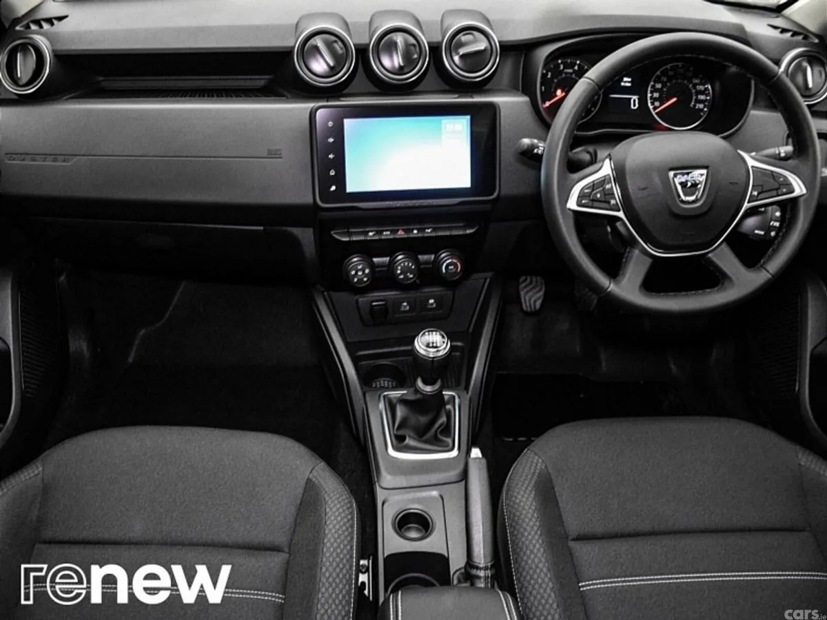Dacia Duster SUV, Petrol, 2022, White