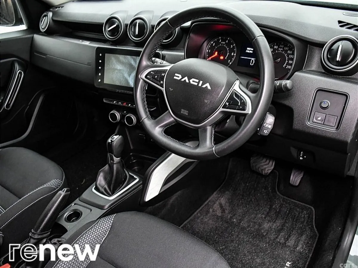 Dacia Duster SUV, Petrol, 2024, Grey