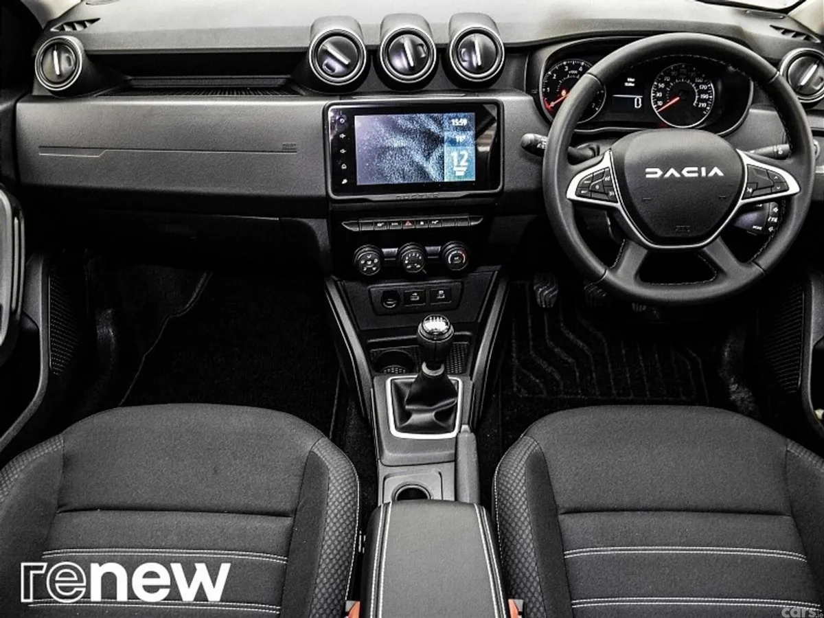 Dacia Duster SUV, Diesel, 2024, White
