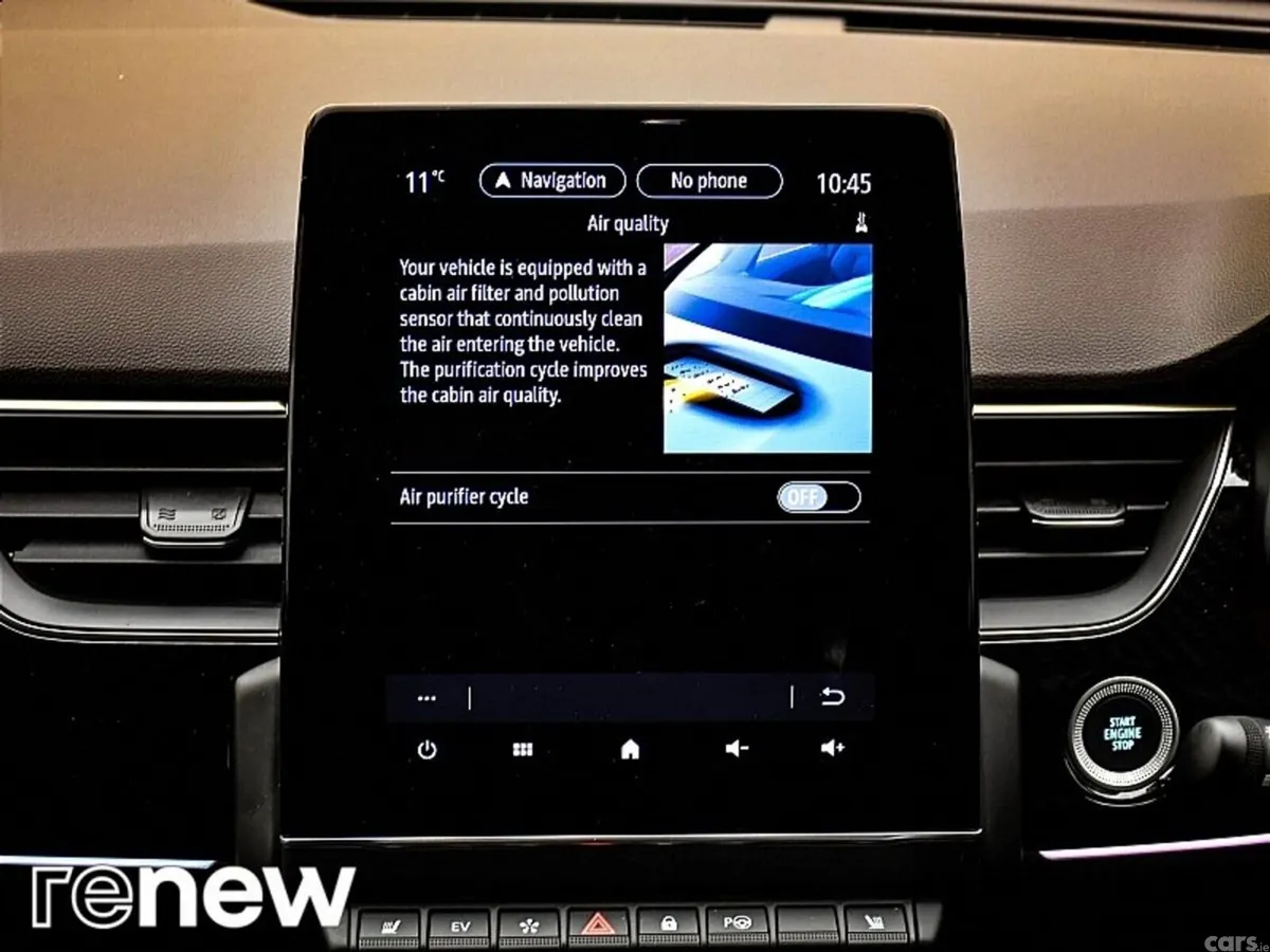 Renault Arkana SUV, Petrol Hybrid, 2023, White