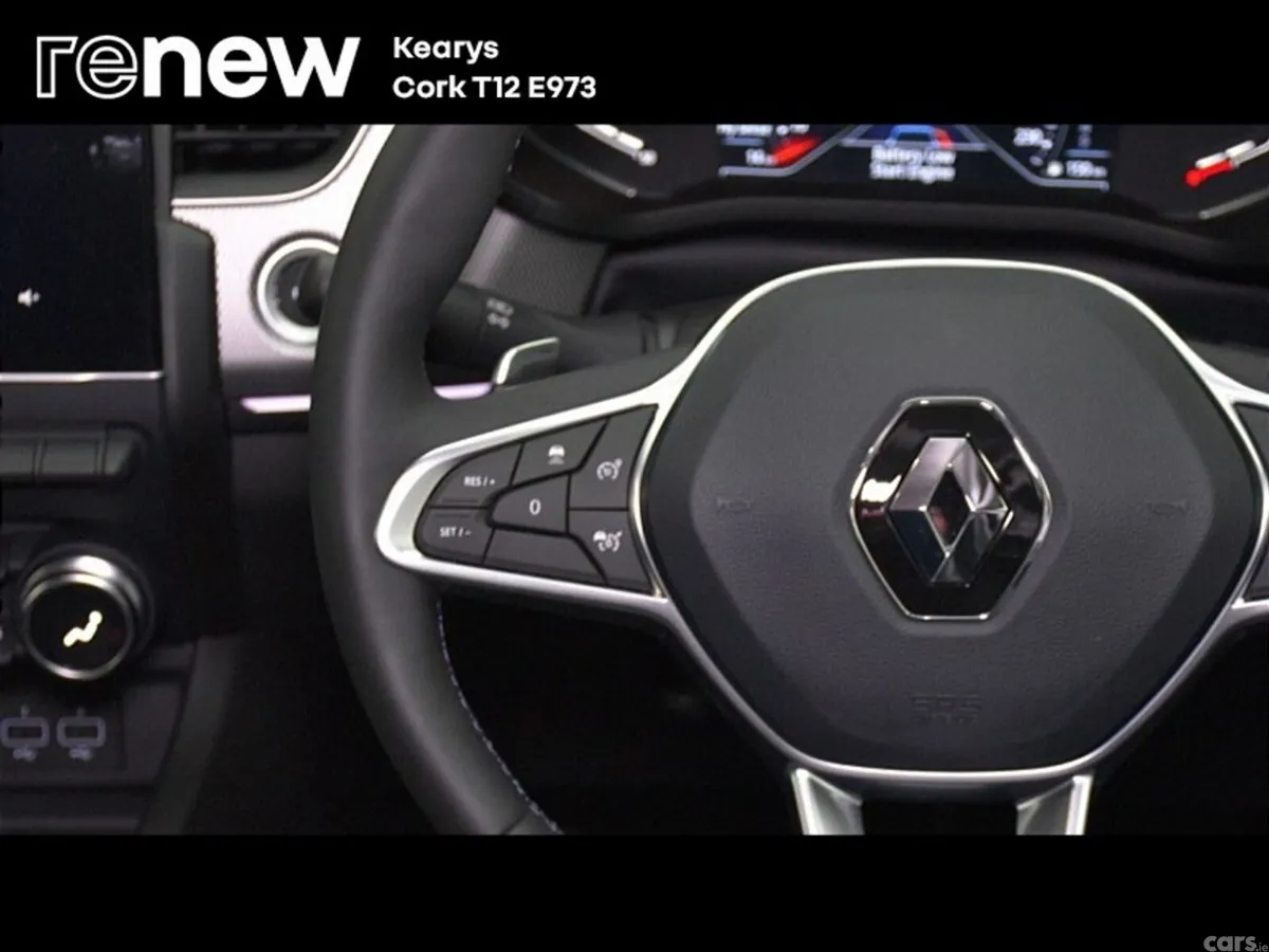 Renault Arkana SUV, Petrol Hybrid, 2022, Red