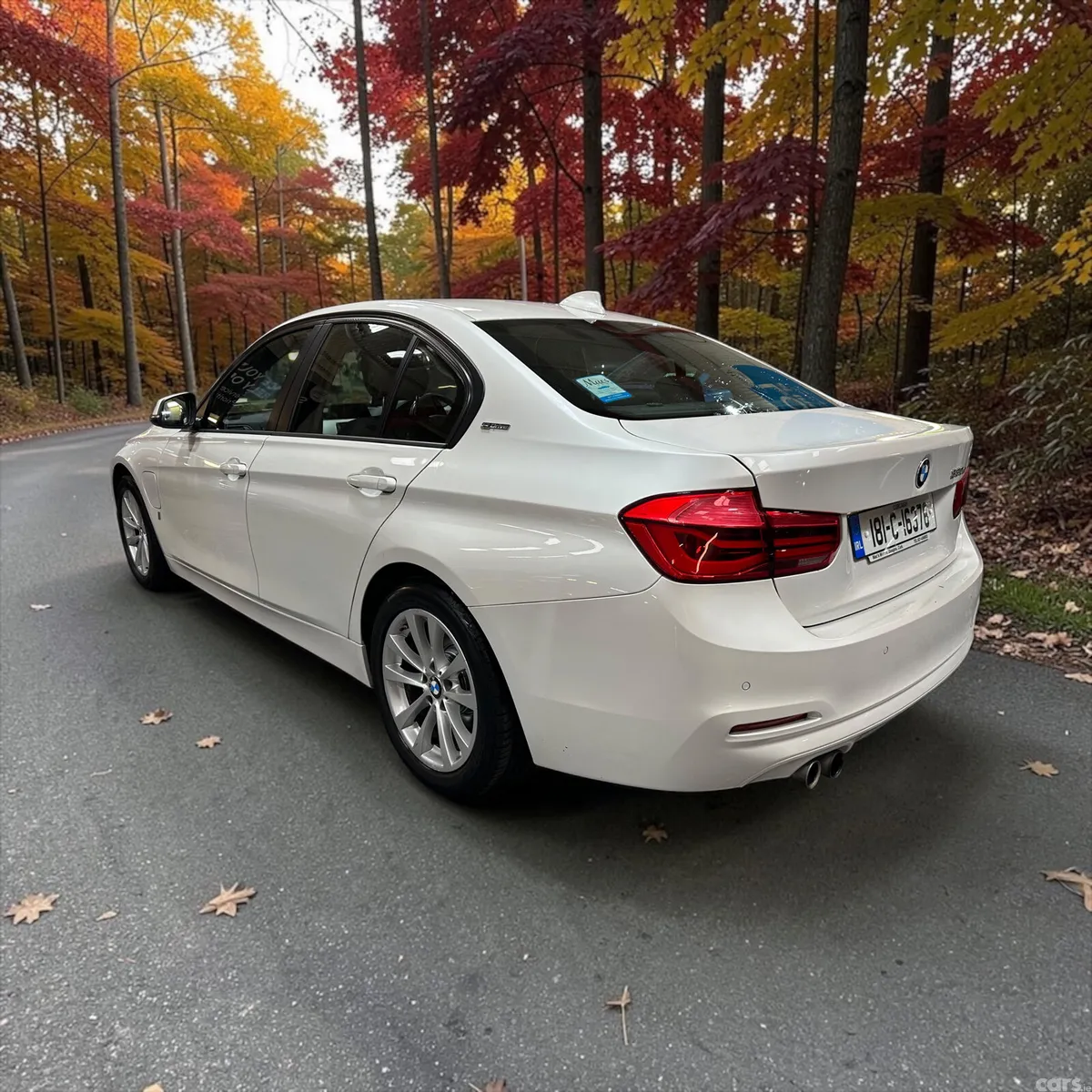BMW 3-Series Saloon, Petrol Plug-in Hybrid, 2018, White