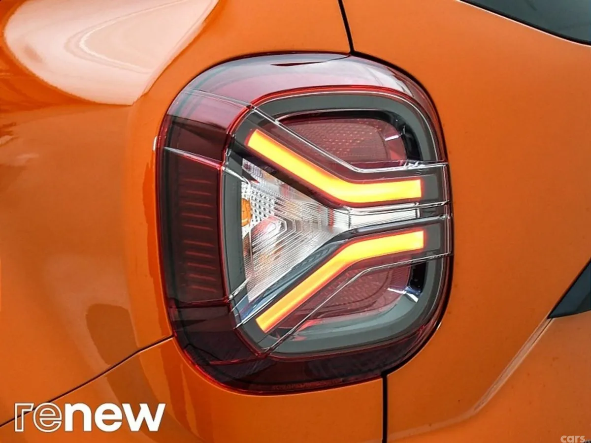Dacia Duster SUV, Petrol, 2023, Orange