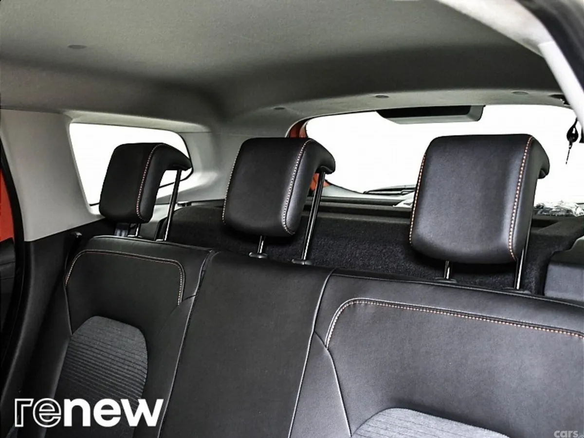 Dacia Duster SUV, Petrol, 2023, Orange
