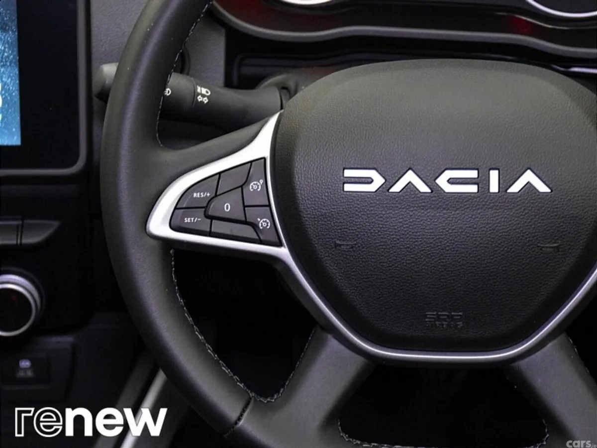 Dacia Duster SUV, Petrol, 2023, Orange