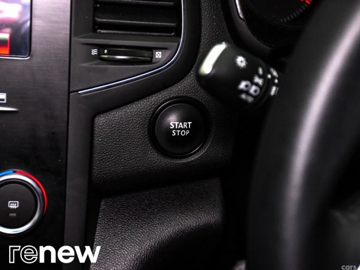 Renault Megane Estate, Diesel, 2020, Silver