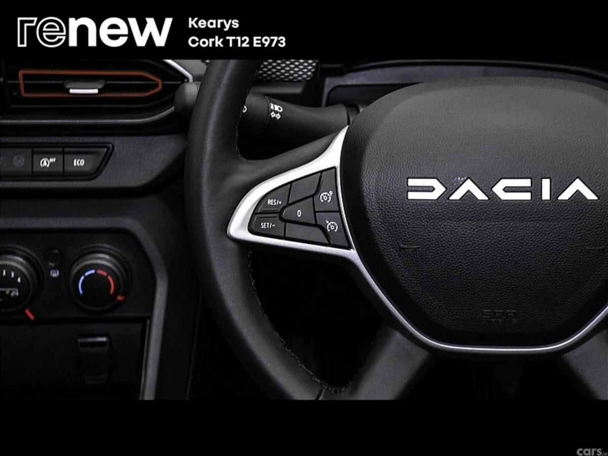 Dacia Sandero Stepway SUV, Petrol, 2023, Orange