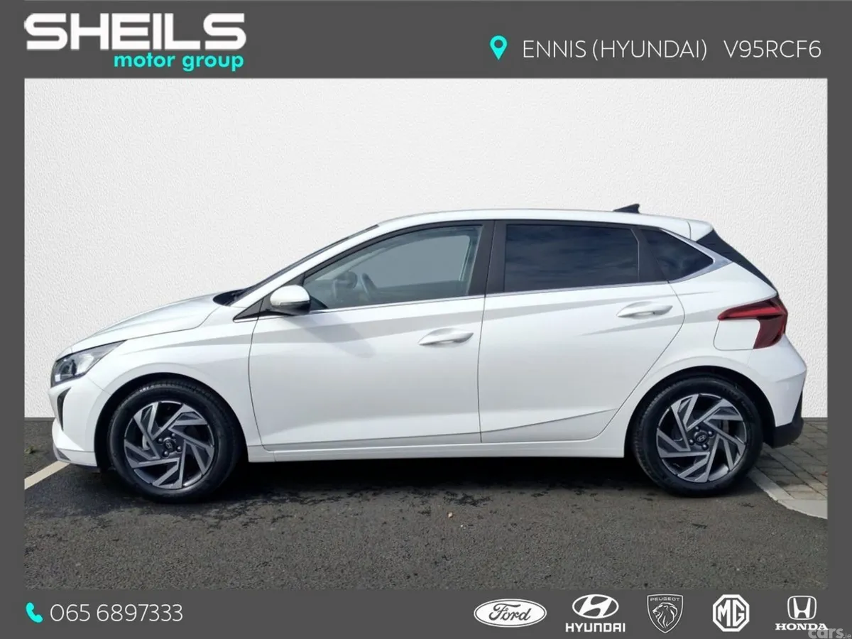 Hyundai i20 Hatchback, Petrol, 2026, White