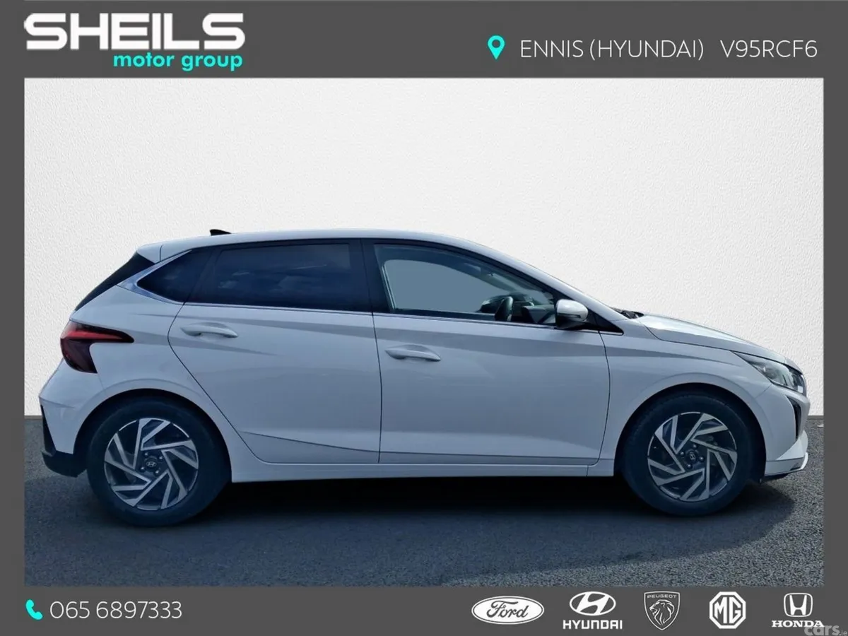 Hyundai i20 Hatchback, Petrol, 2026, White