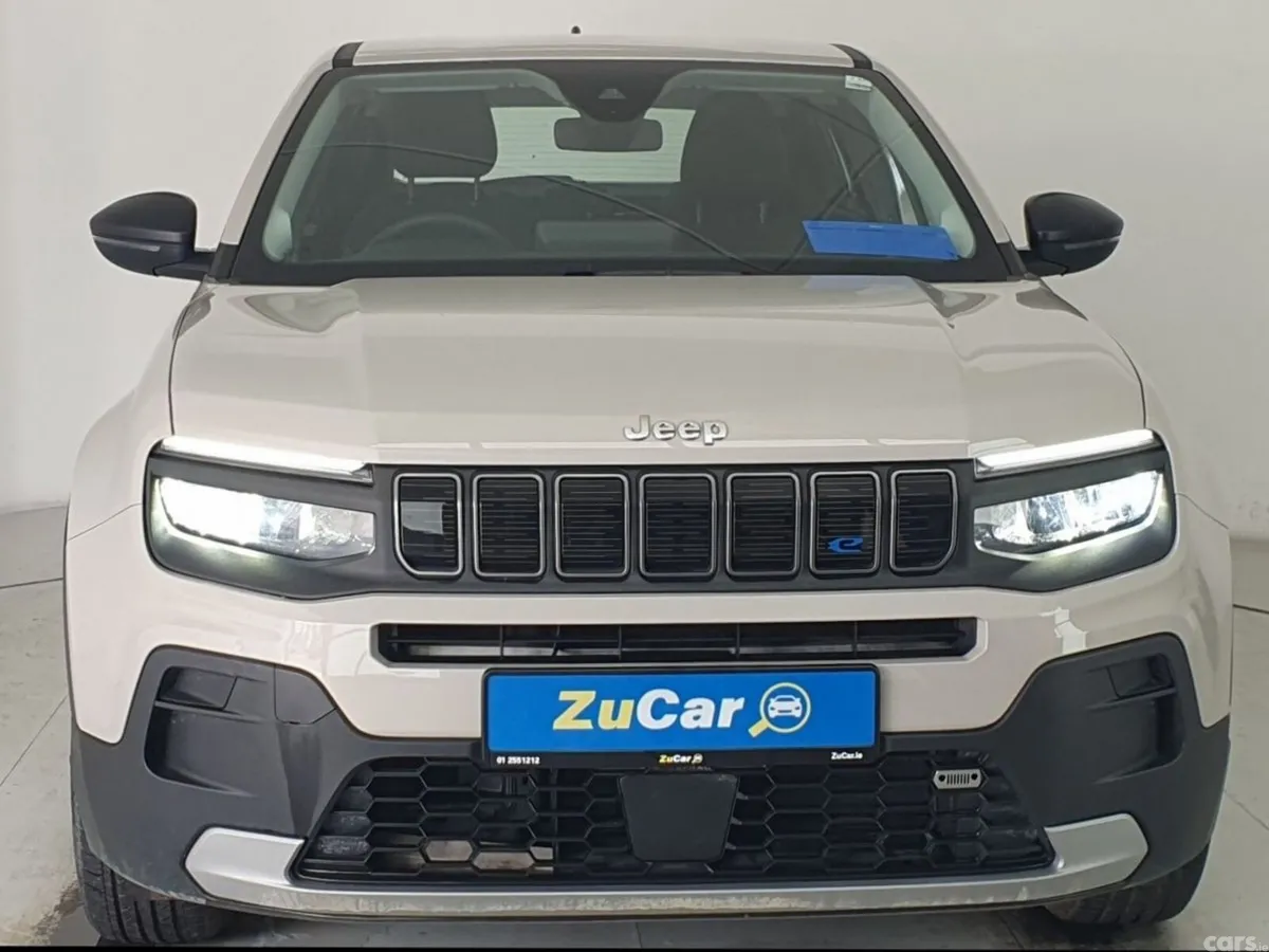Jeep Avenger SUV, Electric, 2024, Beige