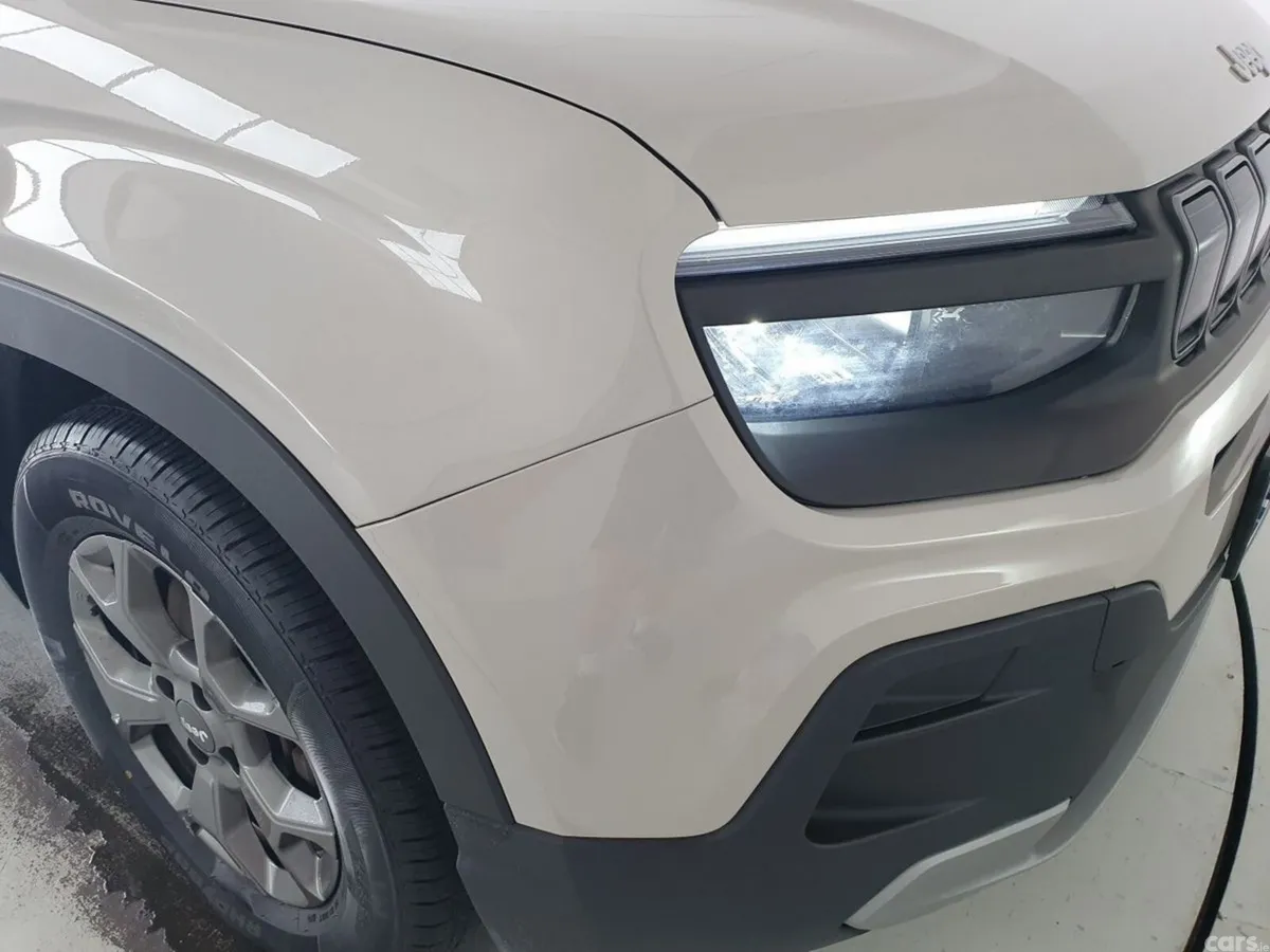 Jeep Avenger SUV, Electric, 2024, Beige