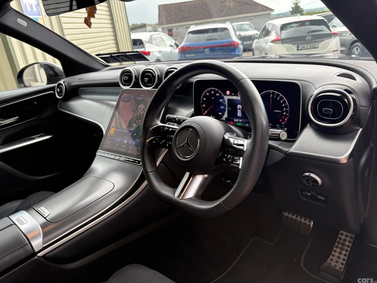 Mercedes-Benz GLC SUV, Petrol Hybrid, 2024, Blue
