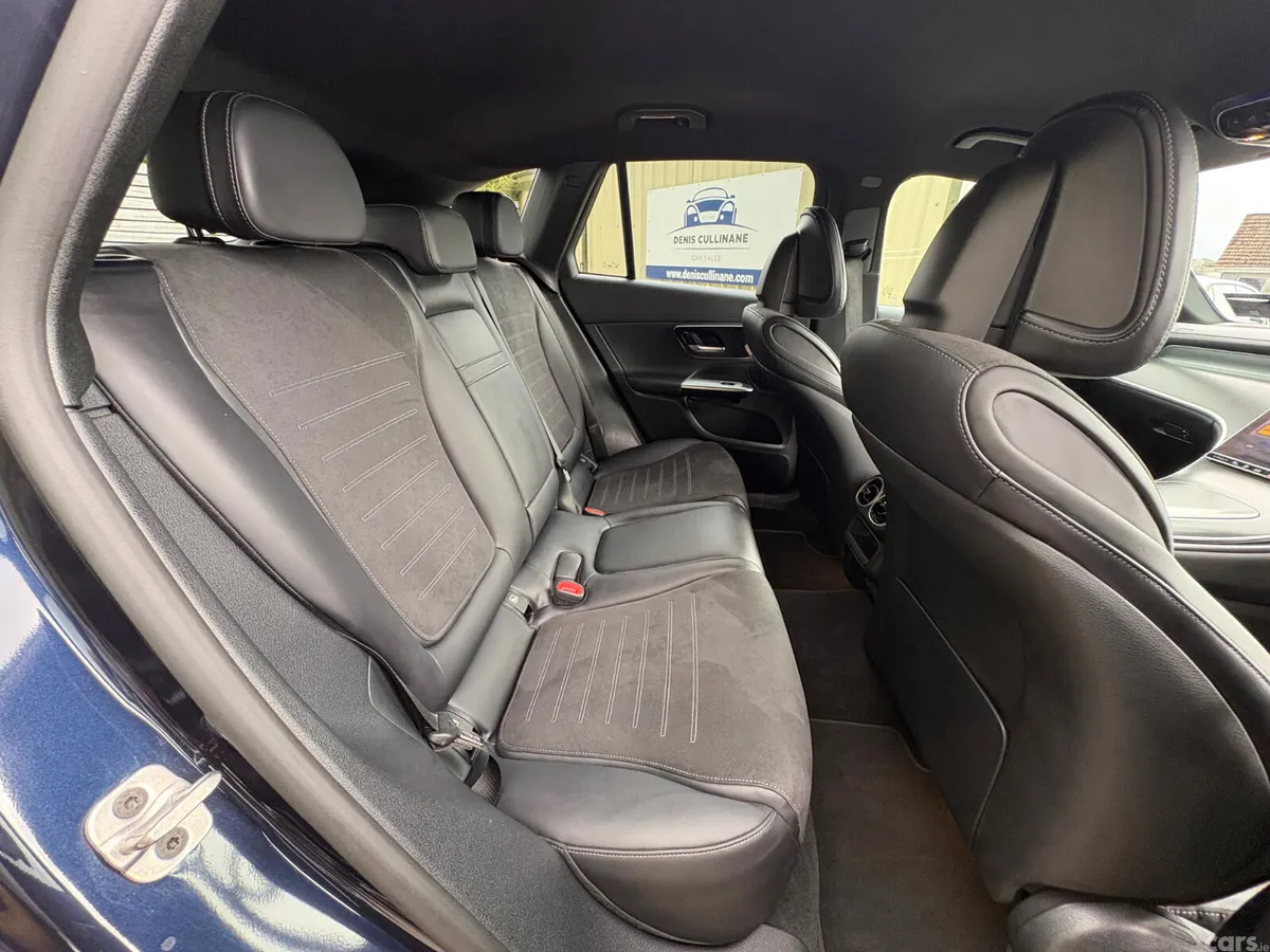 Mercedes-Benz GLC SUV, Petrol Hybrid, 2024, Blue