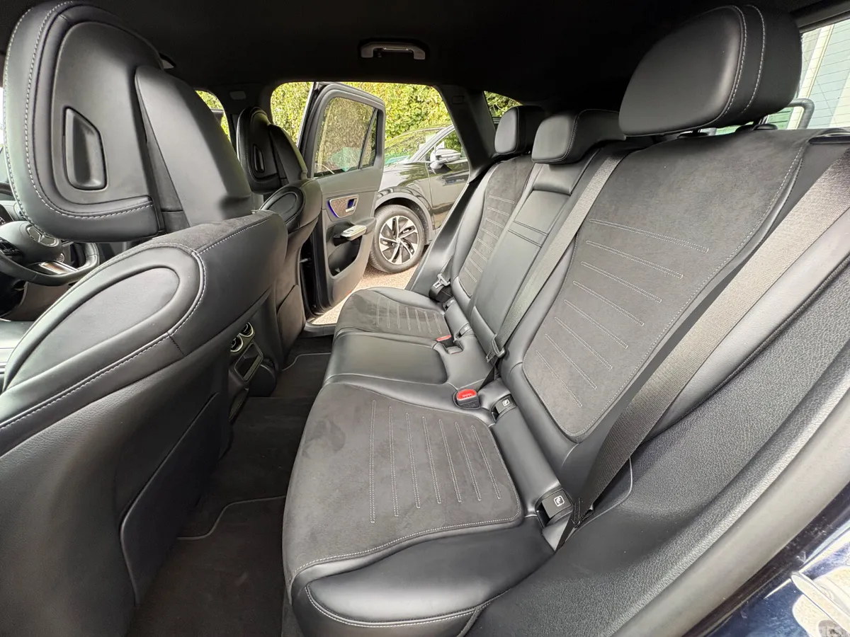 Mercedes-Benz GLC SUV, Petrol Hybrid, 2024, Blue