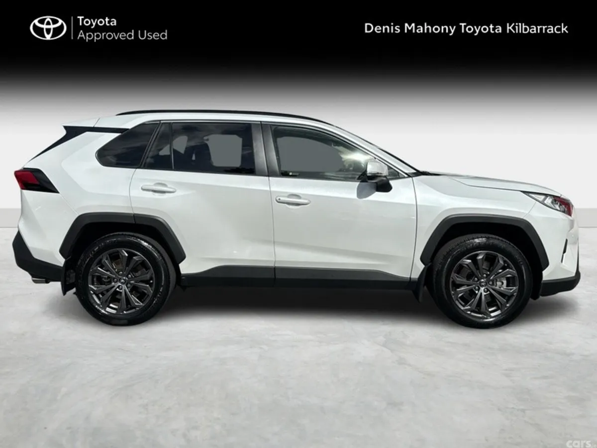 Toyota RAV4 SUV, Petrol Hybrid, 2025, White