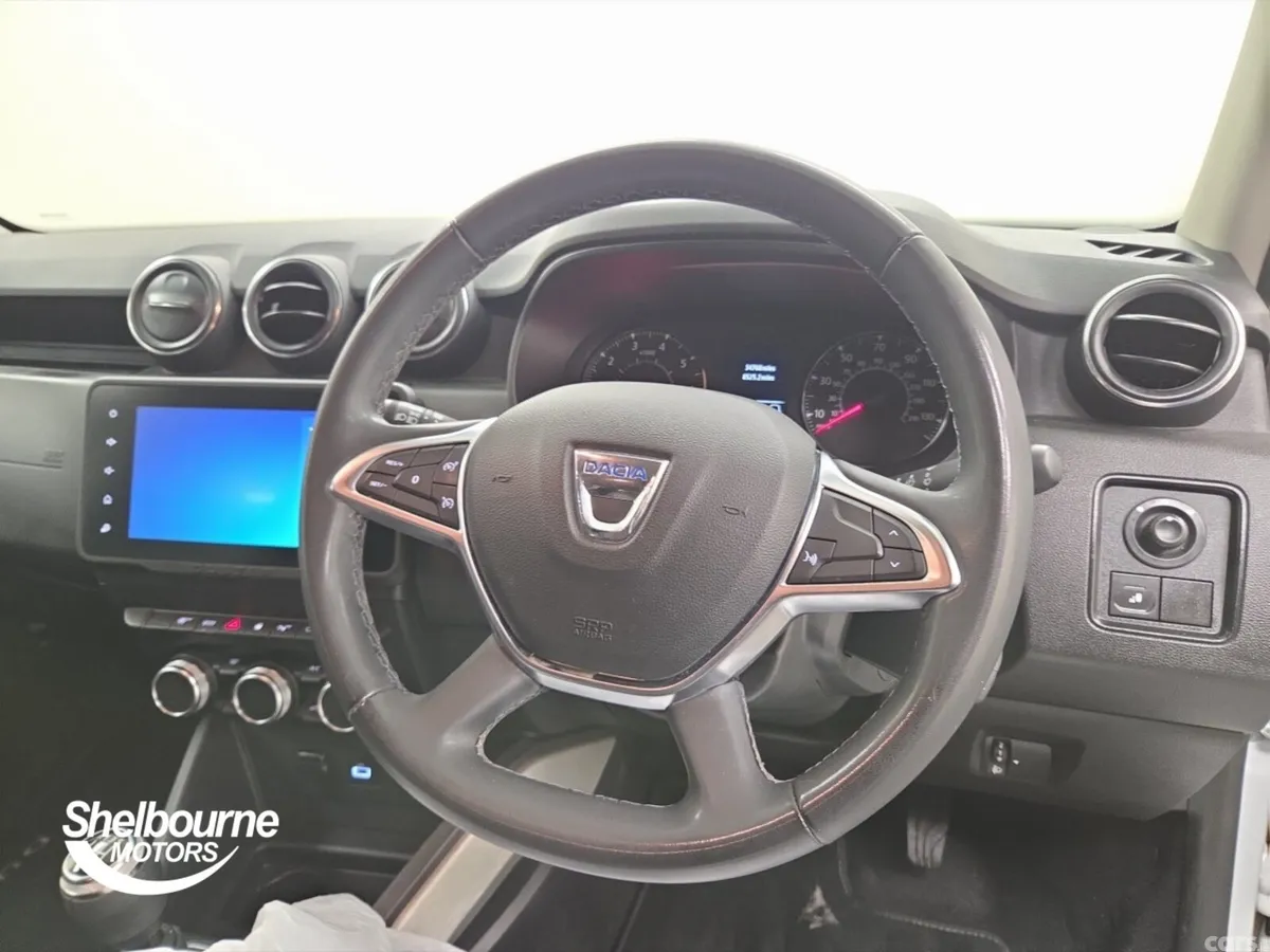 Dacia Duster Estate, Petrol, 2022, White